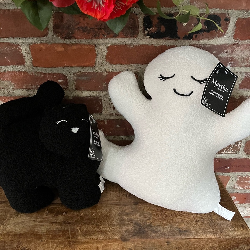 Martha Stewart ghost and stuffed cat a holiday must have new with tags - Picture 1 of 6